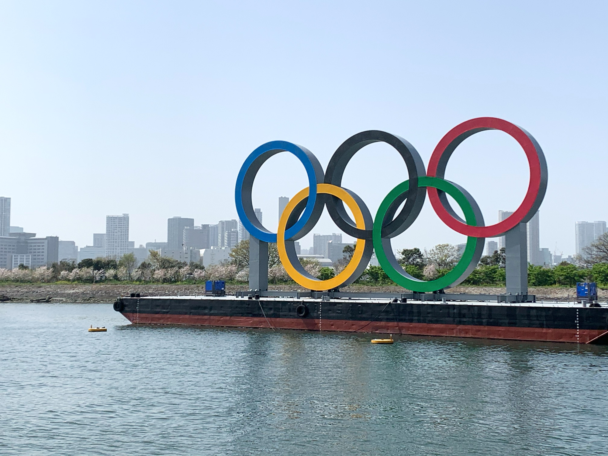 屋形船から見る　東京五輪マーク お台場