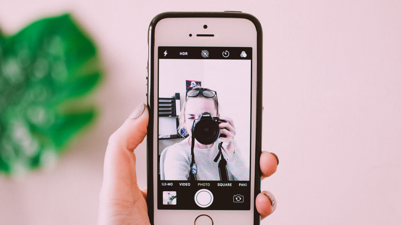 ストーリー おしゃれ加工,インスタ 背景画像にする方法,インスタ ストーリー背景 素材,インスタ 可愛い加工 ストーリー,インスタストーリー 流行り 2022