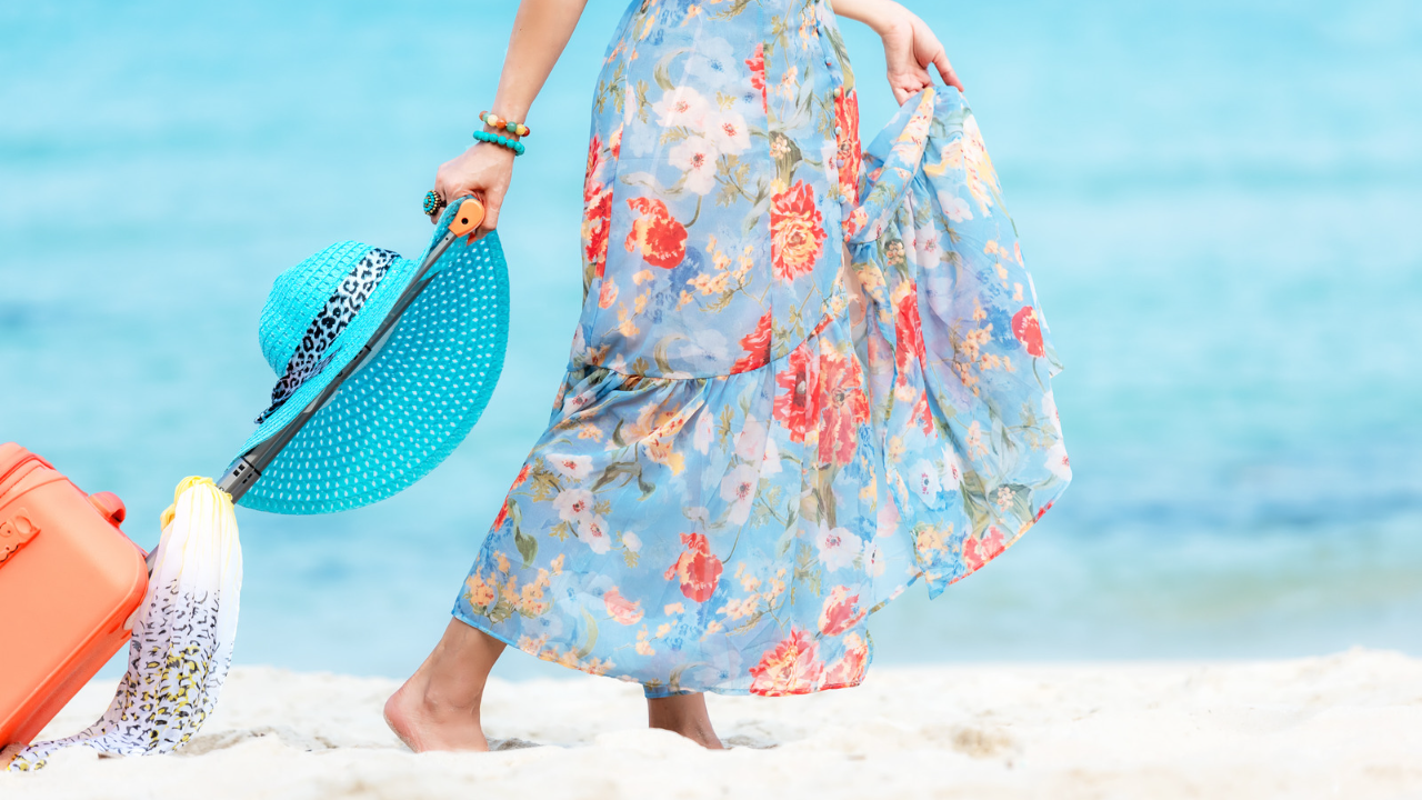 SNSをおしゃれにデザイン！夏の可愛い人気絵文字30選