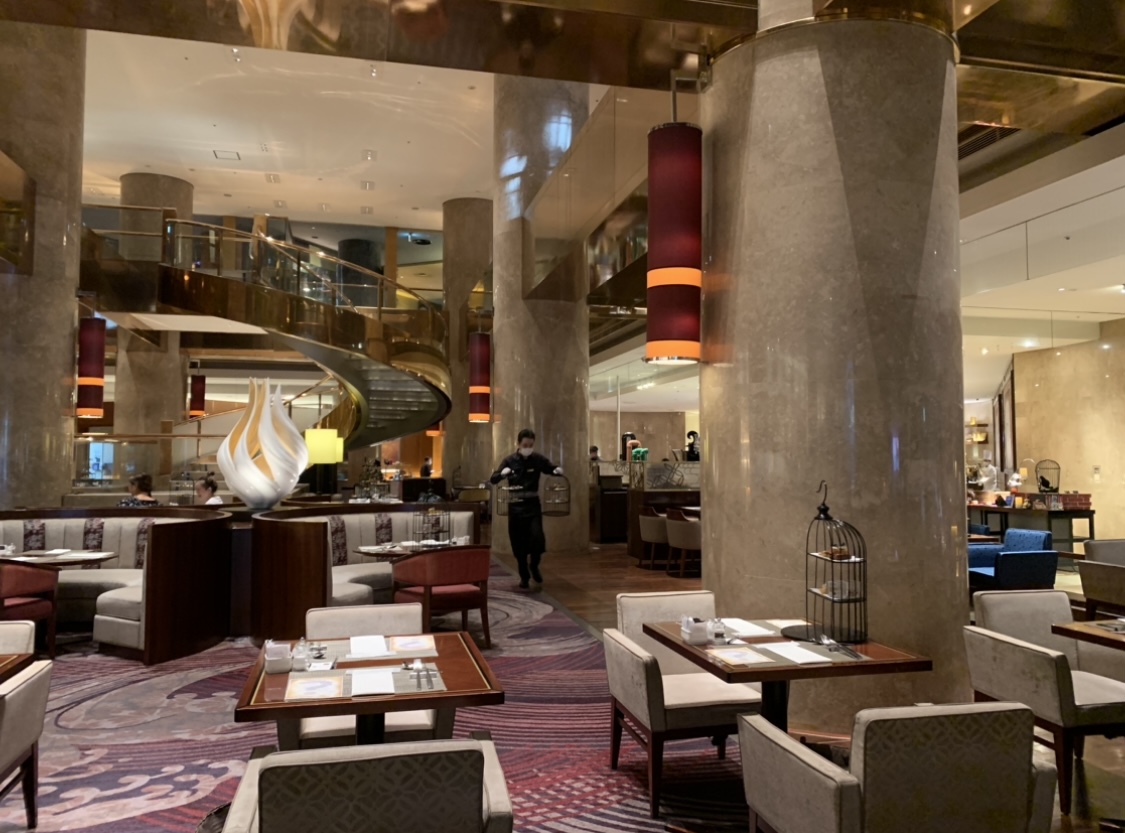 おしゃれで美味しいおすすめの東京ランチビュッフェヒルトン東京マーブルラウンジ