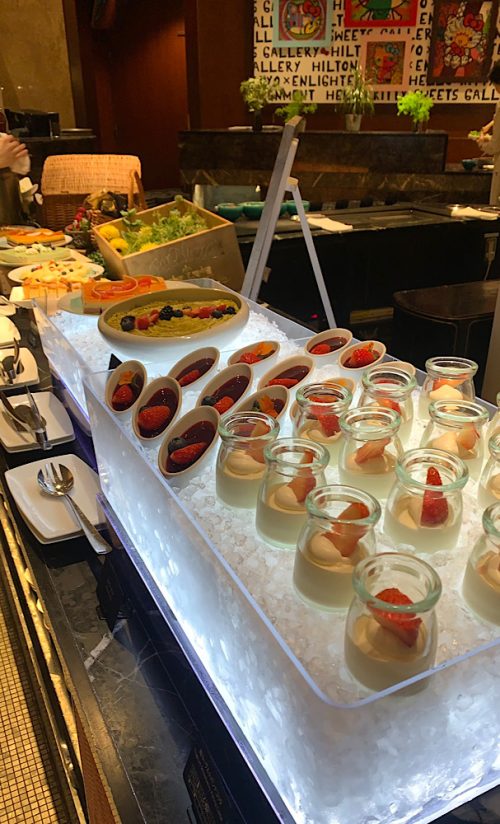 新宿映えスポット｜ヒルトン東京ランチビュッフェ【体験談】