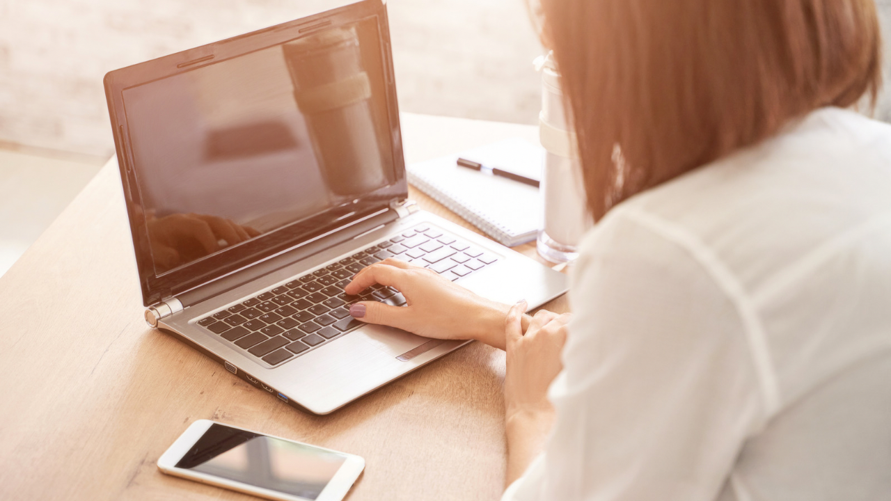 オンラインレッスン！予約・Zoom連携・決済まで完結の予約システムが便利すぎた【体験談】