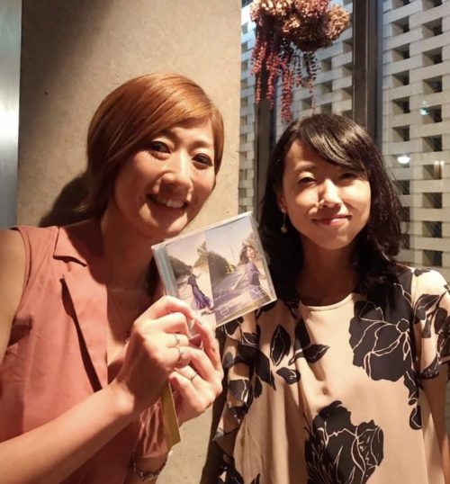 徳島のシンガーソングライター皆谷尚美さんの20周年記念リングをおつくりさせていただきました。蔭山香織