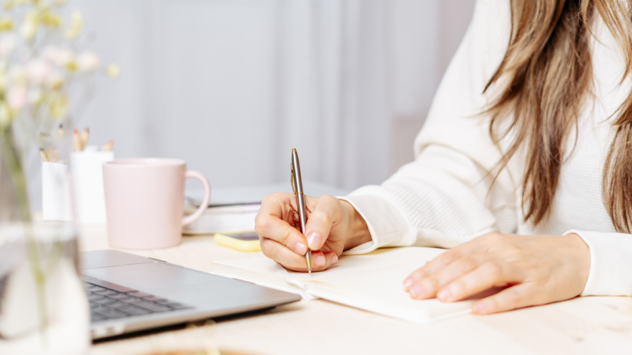 テンプレ★おしゃれなインスタのキャプション(文章)【特典・プレゼント告知】