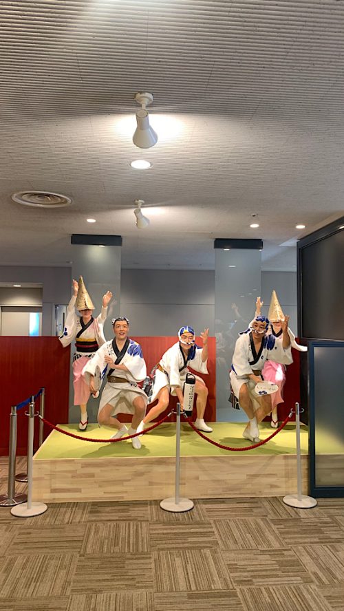 四国・徳島県で阿波踊り体験！おもしろ撮影スポット｜おしゃれ美活旅　阿波おどり会館【体験談】