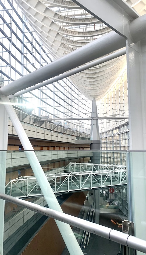 東京・丸の内のおしゃれで映える！おすすめ撮影スポット5選｜大人女子旅【体験談】