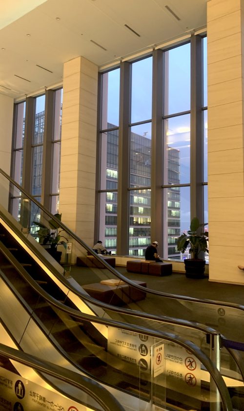 東京・丸の内のおしゃれで映える！おすすめ撮影スポット5選｜大人女子旅【体験談】