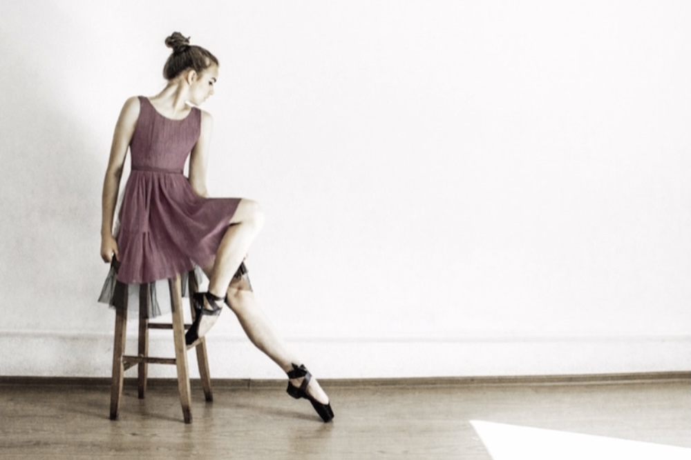 Canvaアプリ！人物写真の洋服の着せ替え・色を変える方法は？【ブランディングに活用】