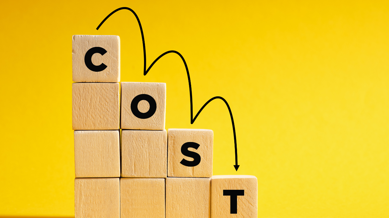 会社でのCanva活用方法とは？【悩み解決で業務効率化】