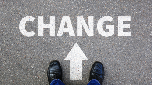 【コピペ】退職・転職で送る「感謝のLINE」例文集｜上司・同僚・後輩